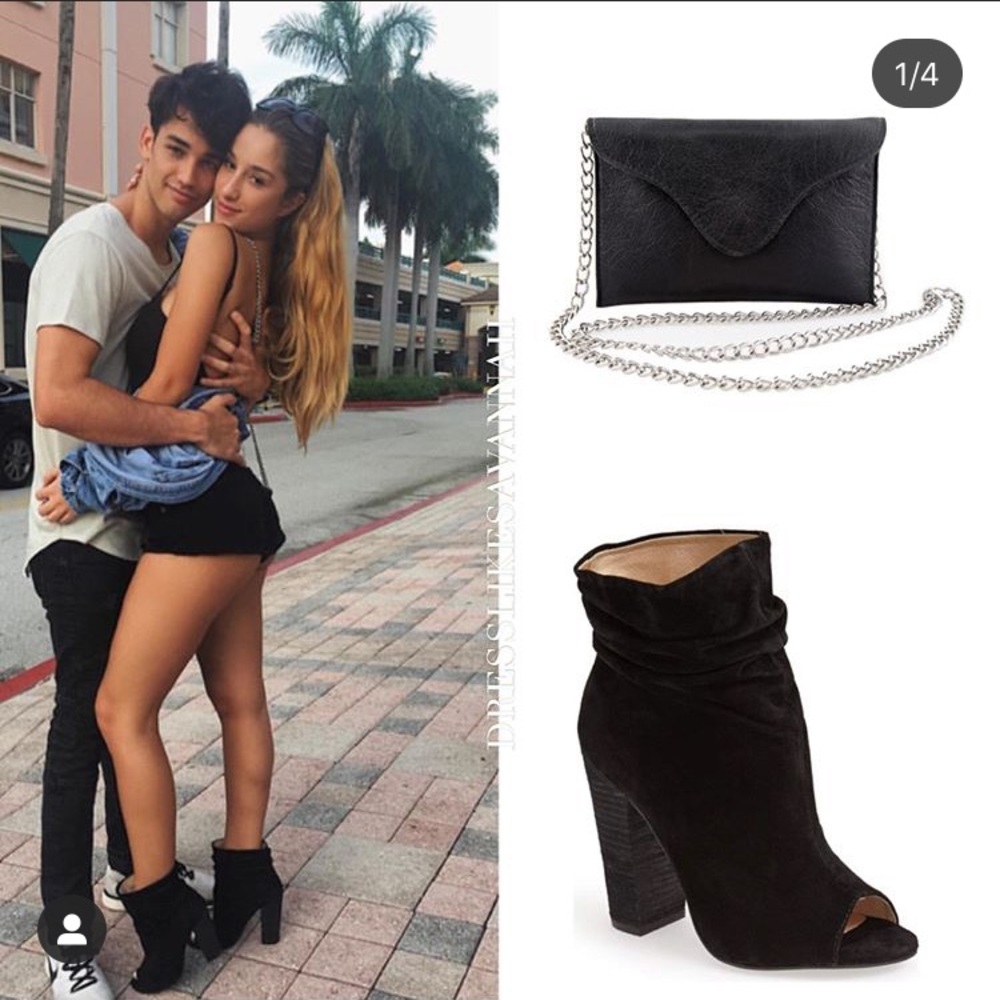Kristin Cavallari’s Chinese Laundry Laurel bootie
